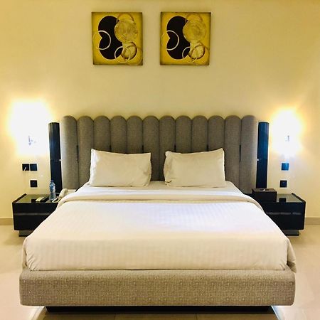 Summerset Continental Hotel Maitama By T E L E Hospitality 아부자 외부 사진