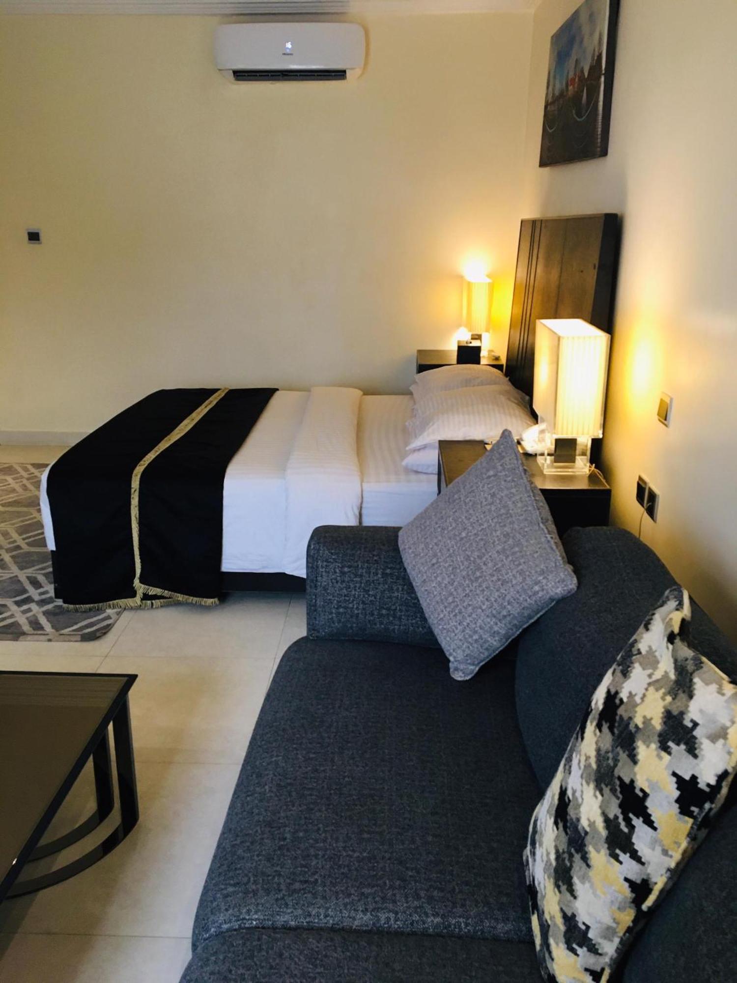 Summerset Continental Hotel Maitama By T E L E Hospitality 아부자 외부 사진
